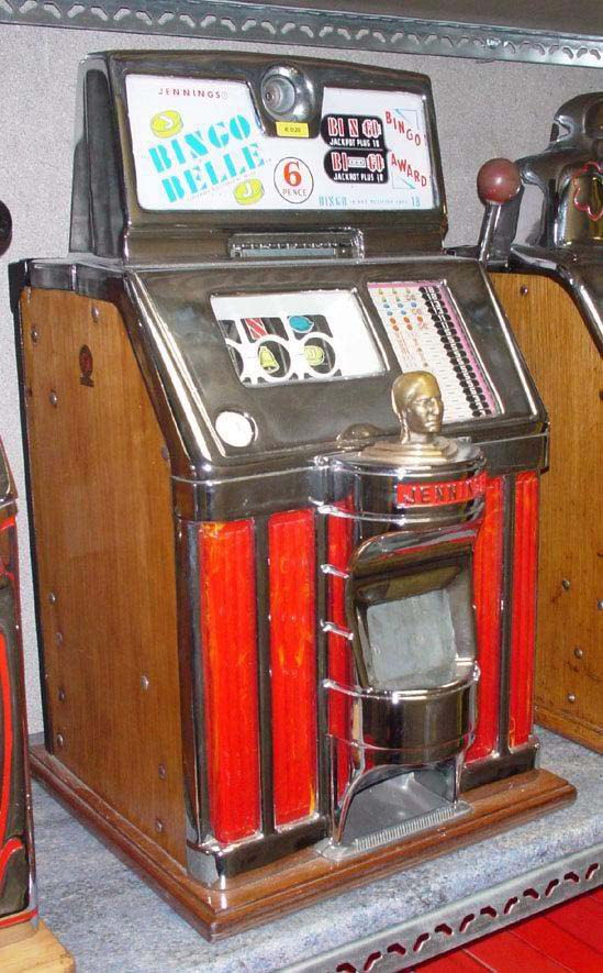 Machine à Sous Ancienne - Arcade, Borne - Fabriquée En Suisse (occasion)